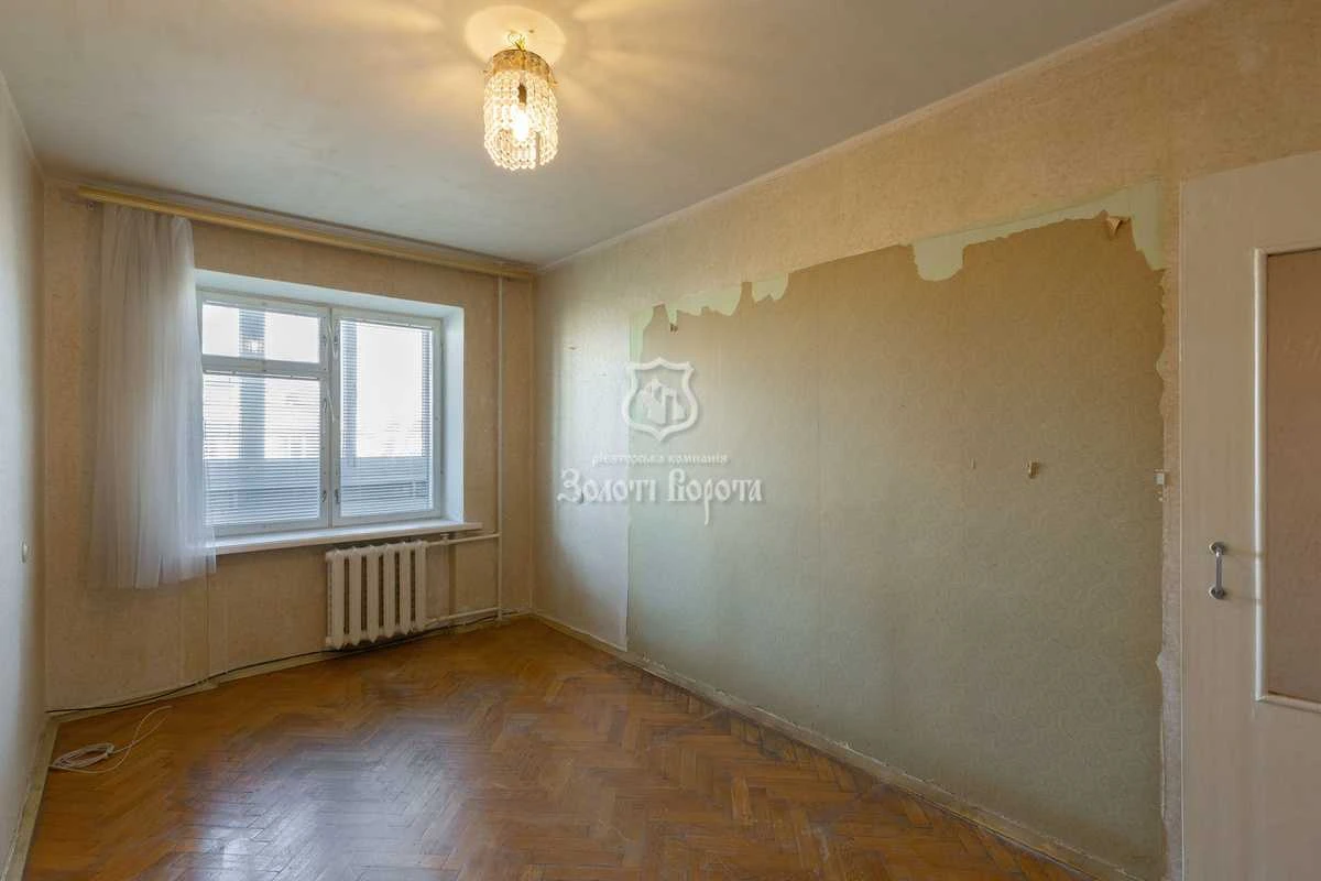 Продажа 4-комнатной квартиры 95 м², Флоренции ул., 5