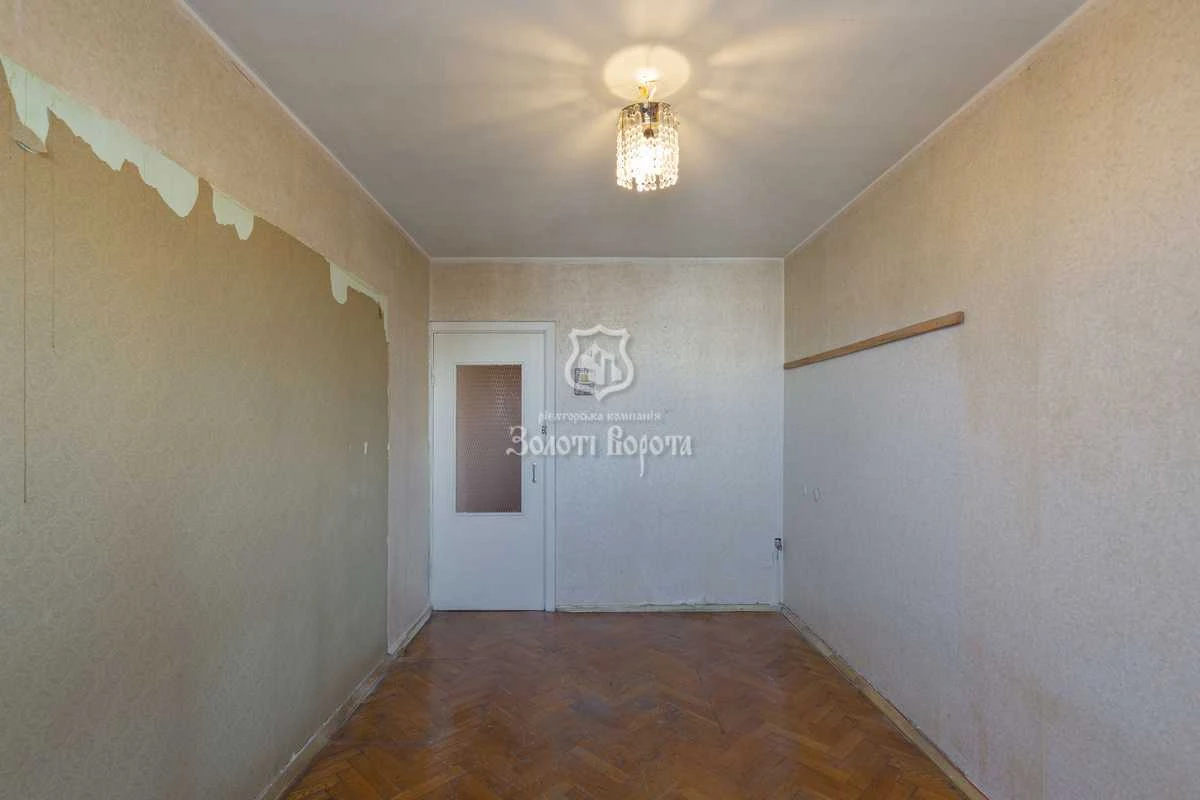 Продажа 4-комнатной квартиры 95 м², Флоренции ул., 5
