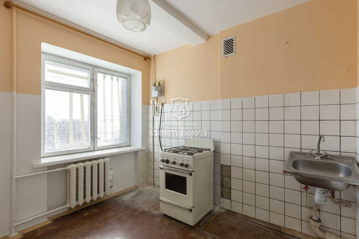 Продажа 4-комнатной квартиры 95 м², Флоренции ул., 5