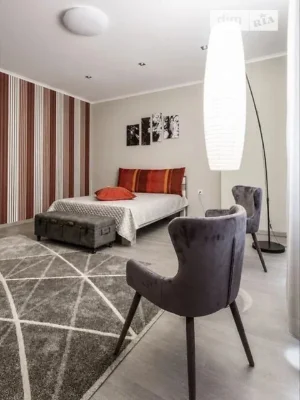 Sale of 2-room apartment 84 sq. m. on Vasylya Tyutyunnyka 51/1A street •