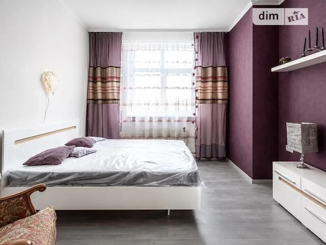 Sale of 2-room apartment 84 sq. m. on Vasylya Tyutyunnyka 51/1A street •