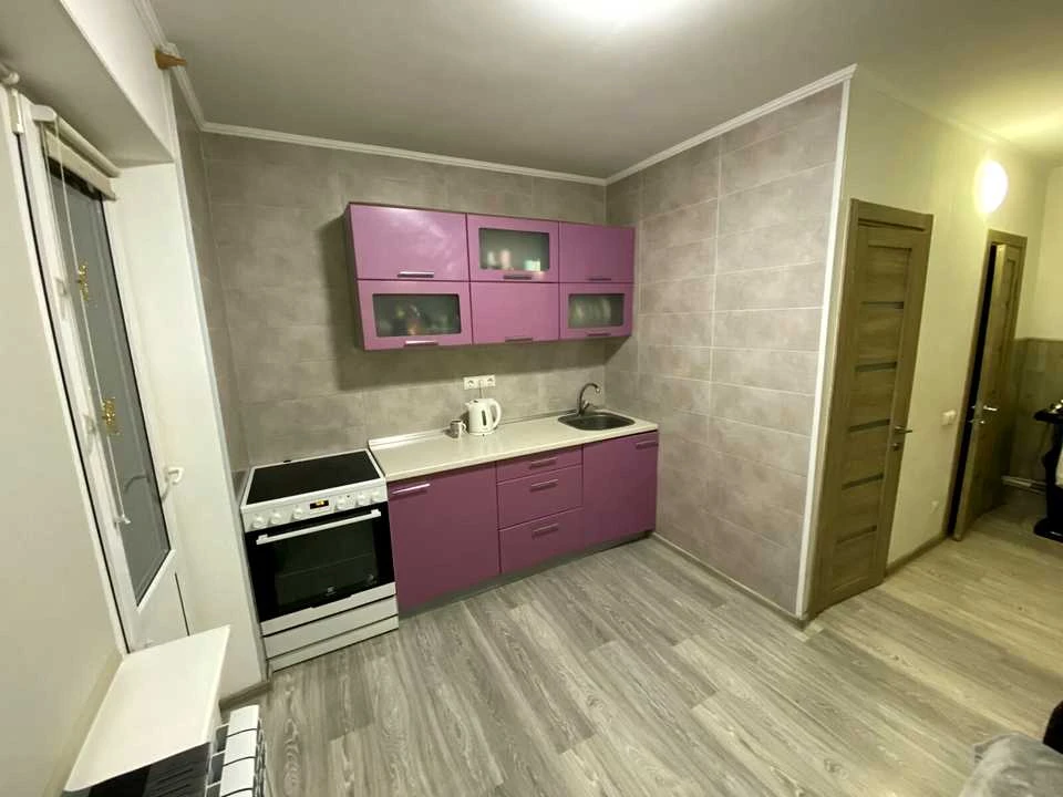 Apartment. Revuts'koho Street, Kyiv