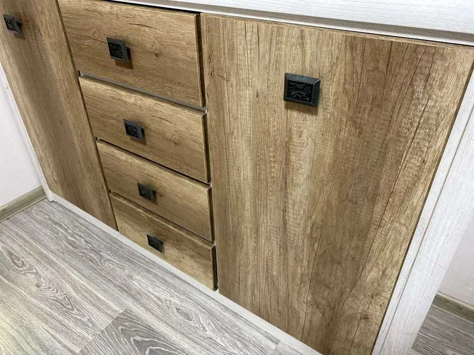 Apartment. Revuts'koho Street, Kyiv