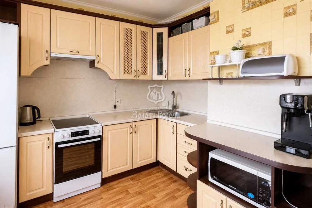 Apartment, 2 rooms. Good condition. Mykhayla Maksymovycha, 7, Holosiiv