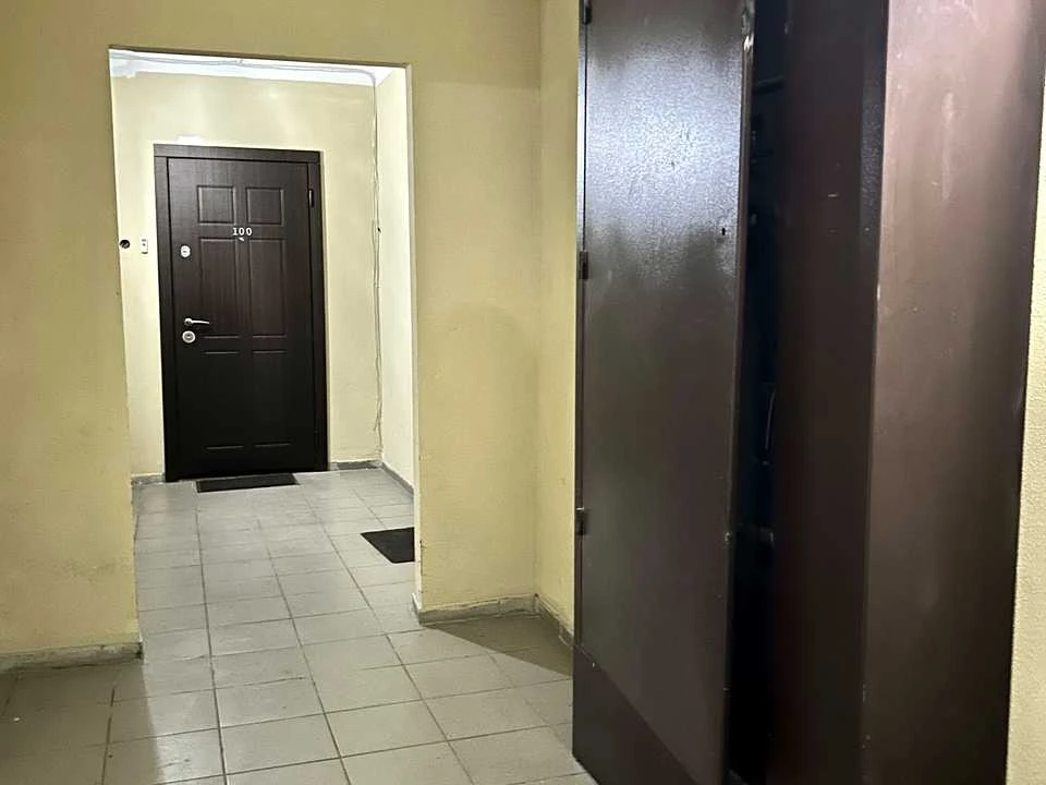 Квартира. Київ, Милославська вул.