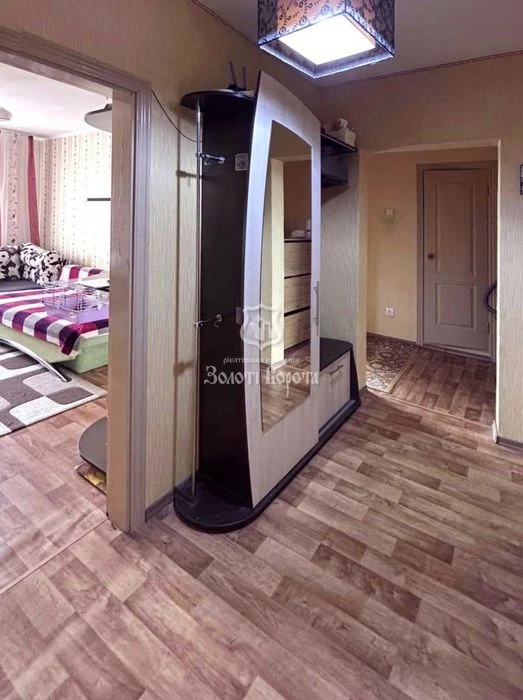 Apartment, 2 rooms. Good condition. Mykhayla Maksymovycha, 7, Holosiiv