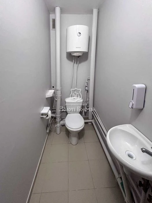 Apartment, 2 rooms. Good condition. Mykhayla Maksymovycha, 7, Holosiiv
