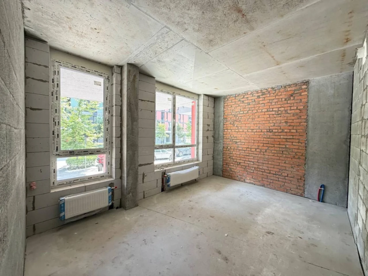 Apartment for Sale: Holosiiv ЖК Republic, 40m2