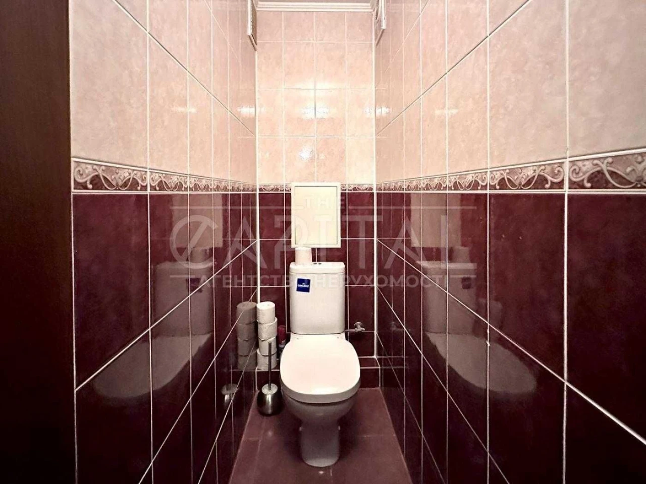Sale of a 3-bedroom apartment in Шевченківський district (has gas)