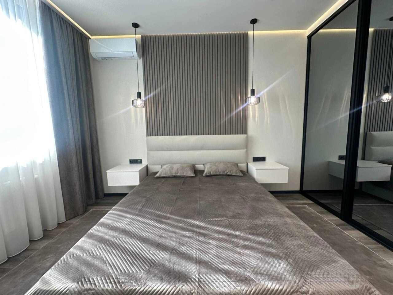 New Designer Apartment, Берестейський Manhattan City, Manhattan