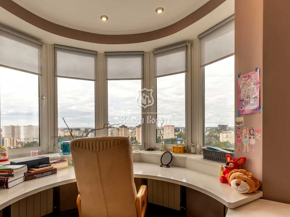 Apartment. Verkhovyna Street, Kyiv
