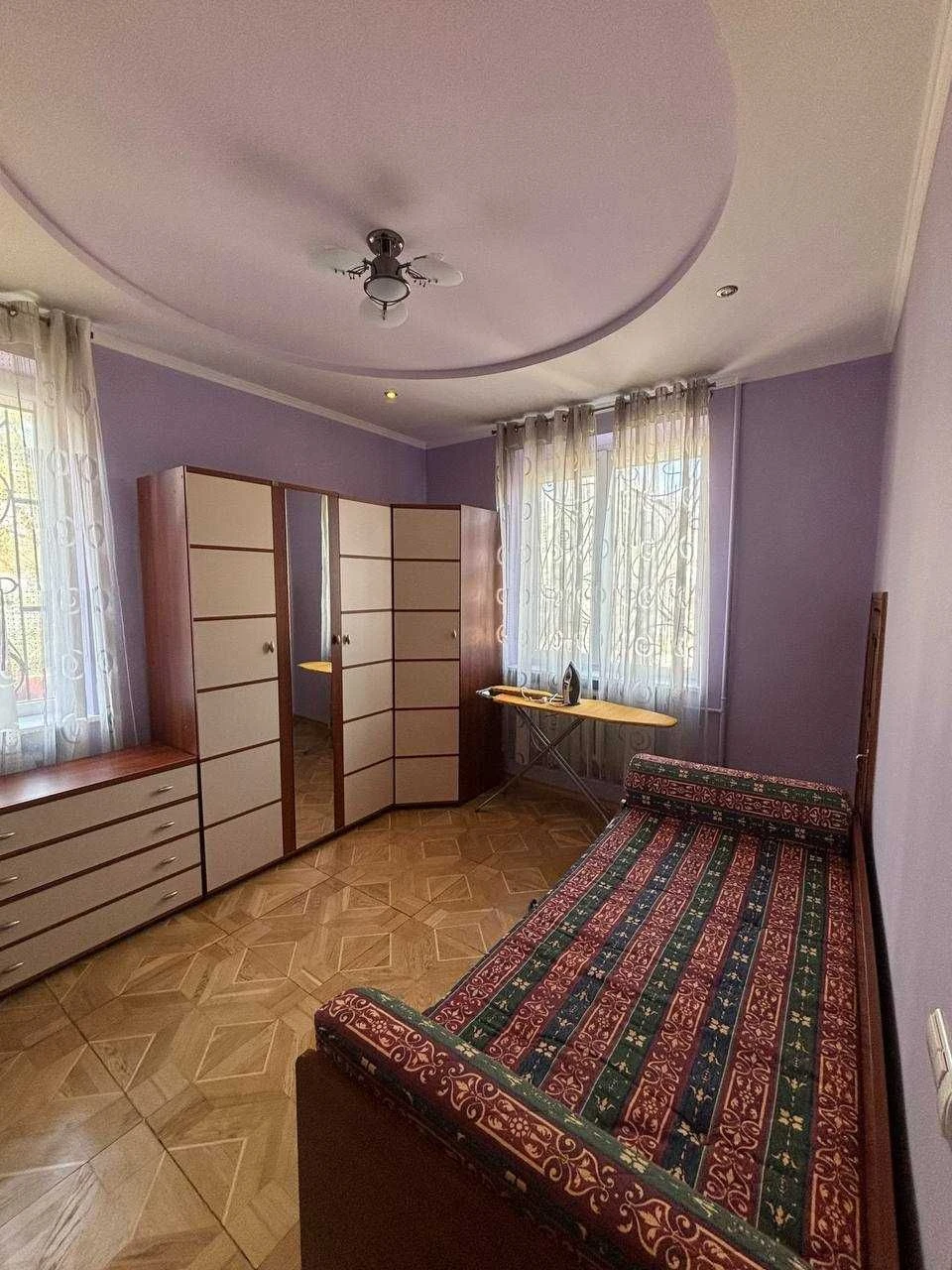 Продаж добротного будинку у м.Львові поряд з центром міста,