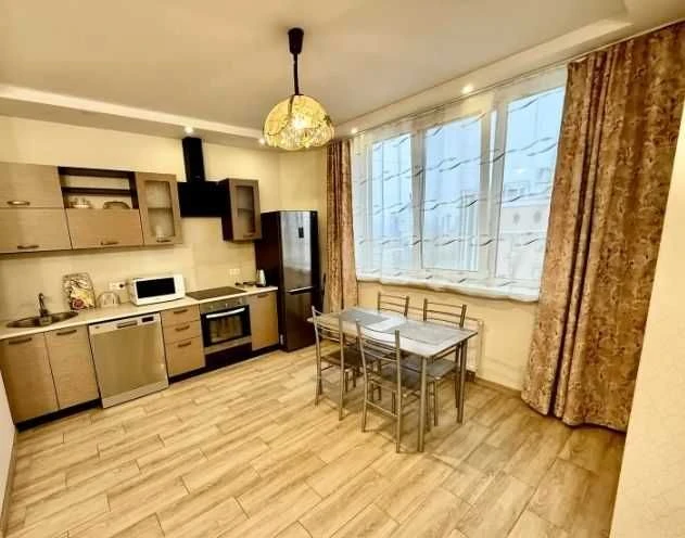 OWNER! Sale: 1-room apartment, Kyiv, Kopernika 3 Residence, with renovation.