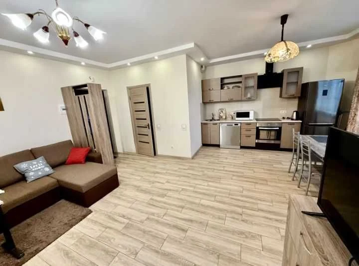 OWNER! Sale: 1-room apartment, Kyiv, Kopernika 3 Residence, with renovation.
