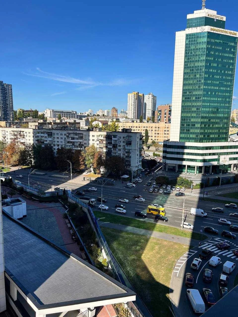 Продаж 2-кімнатної квартири в ЖК бізнес-класу "Manhattan Cit