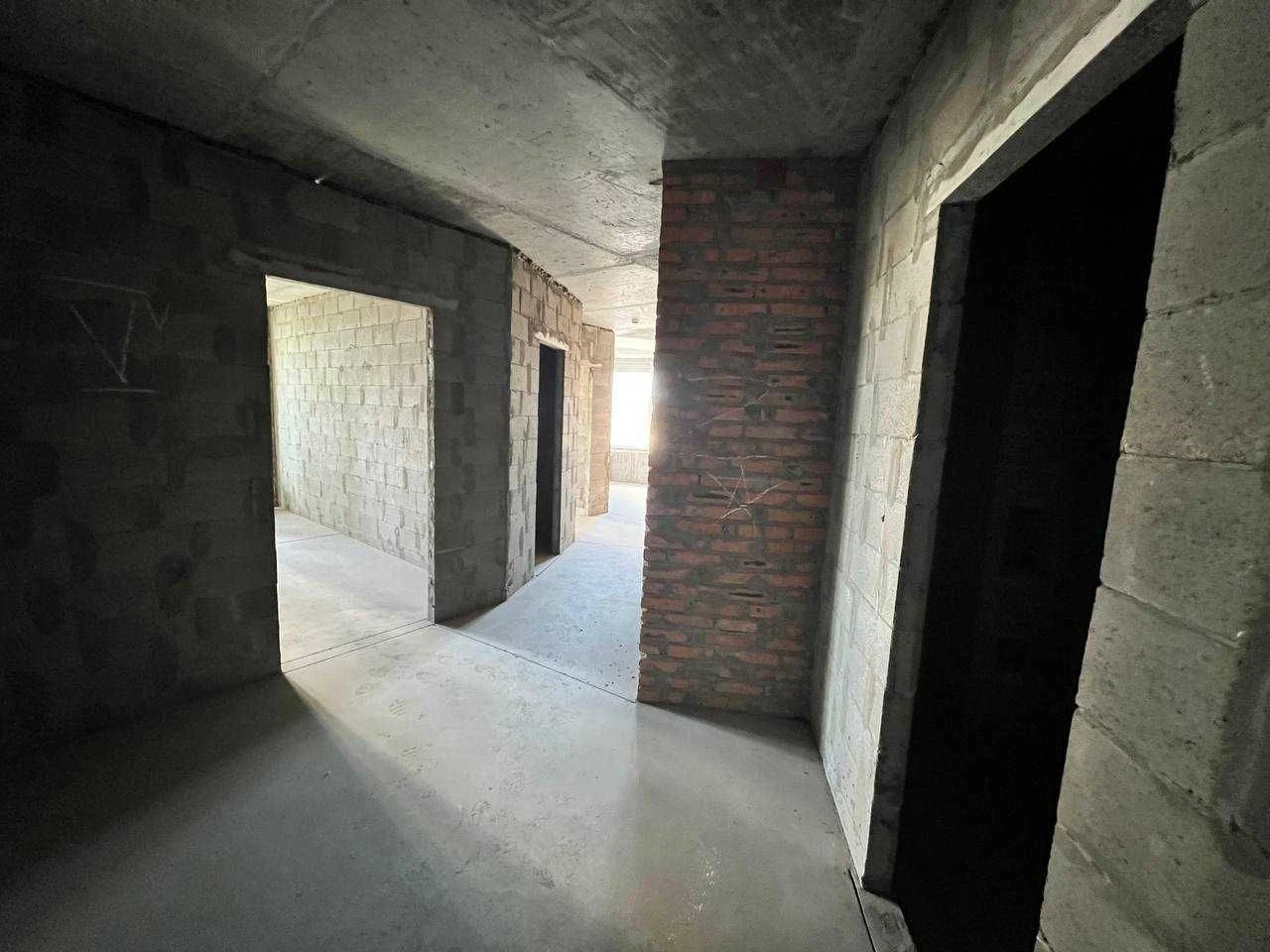 Продаж 2-кімнатної квартири в ЖК бізнес-класу "Manhattan Cit