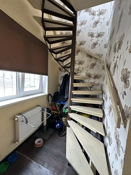 URGENT Sale of 2-room apartment in Chobotarsky Prov., 2