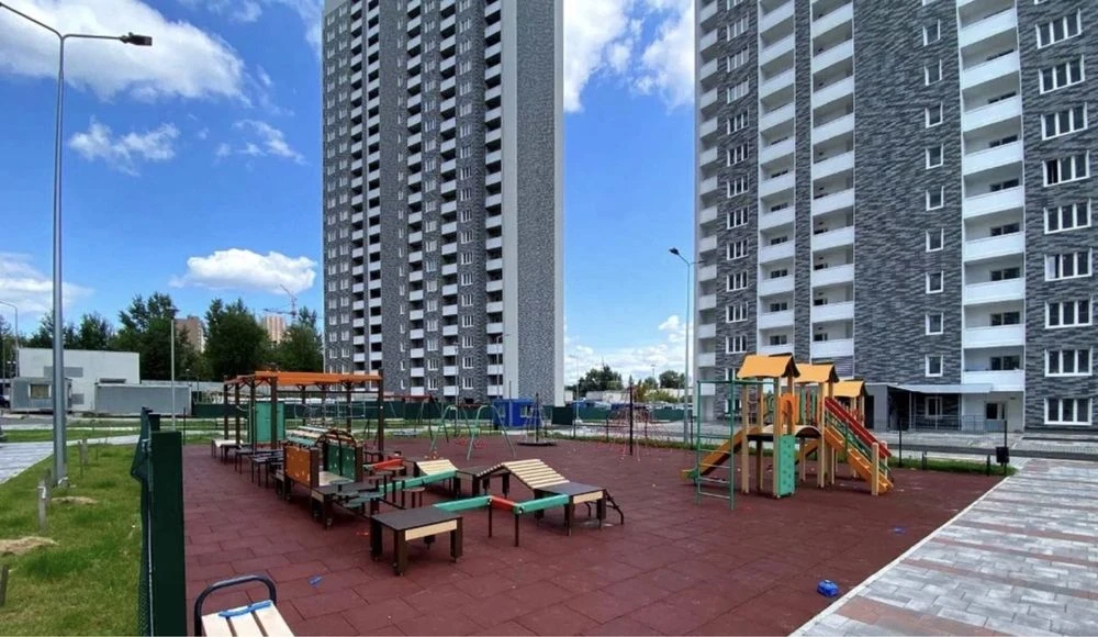 Продам однокімнатну Сім’ї Кульженків 21 ЖК Навігатор 2 Оболо
