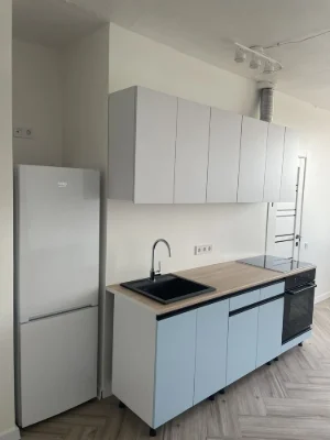 Продам 1но ком квартиру ул.Светлая 3, м.Бориспольская, жк Сх