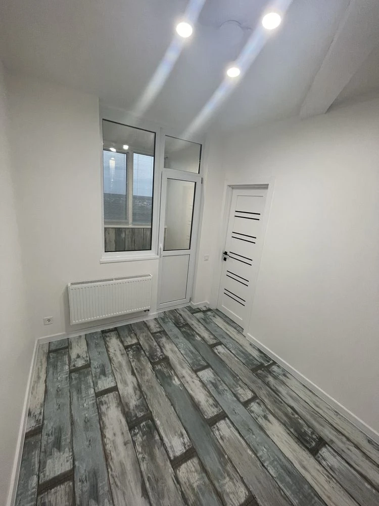 Продам 1но ком квартиру ул.Светлая 3, м.Бориспольская, жк Сх