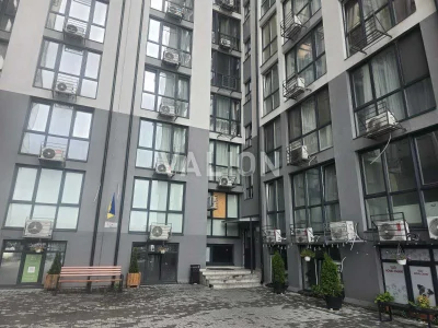 Продається однокімнатна квартира-студія. ЖК Метро парк. Вул.