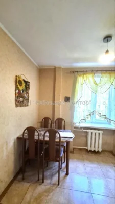 Без %. Продаж 3-к квартири Голосіївський проспект, 126. метр