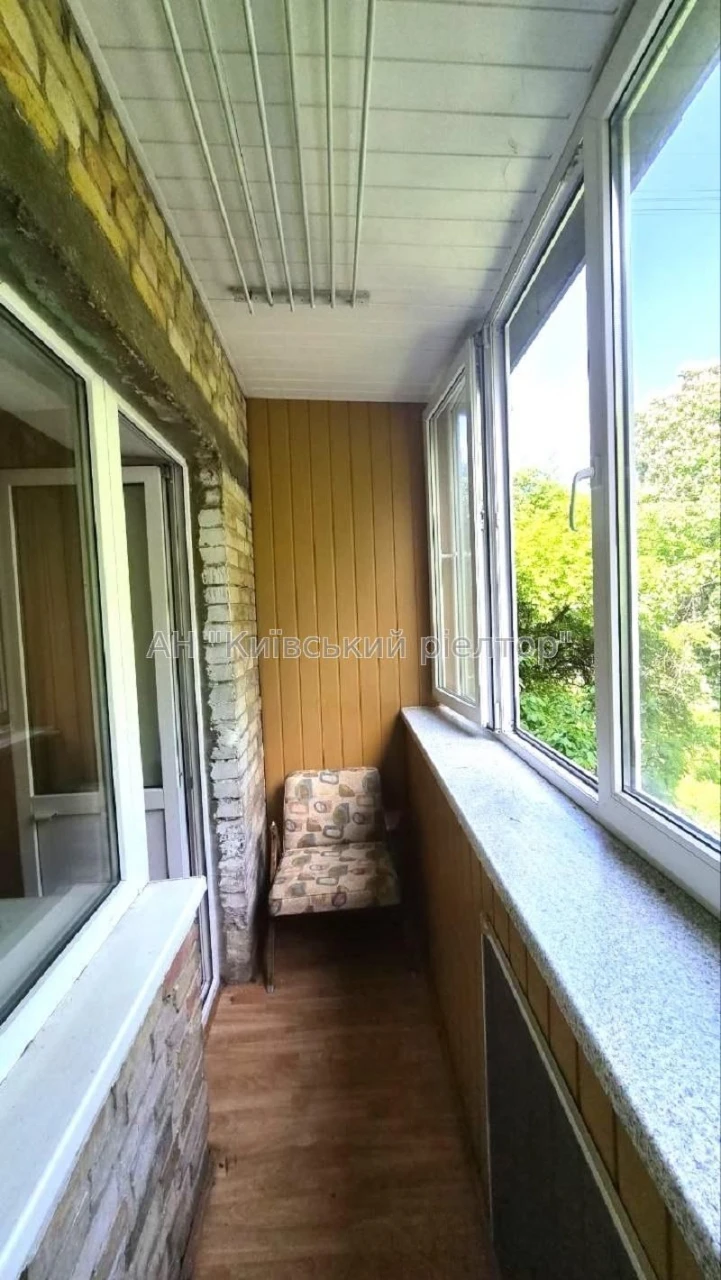 Без %. Продаж 3-к квартири Голосіївський проспект, 126. метр