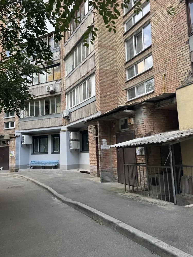 Без комісії! Метро Печерська