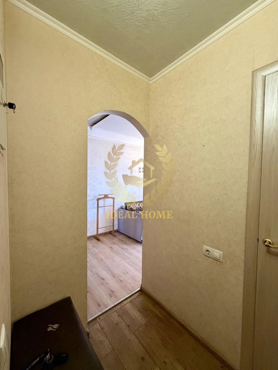 Продаж 1к квартири на Подолі, вул. Набережно-Лугова, м. Т. Ш
