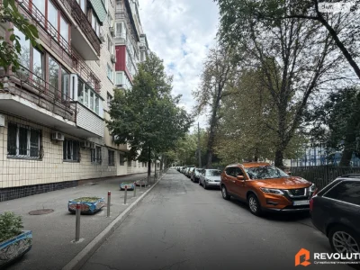 Продажа квартир в Печерске.