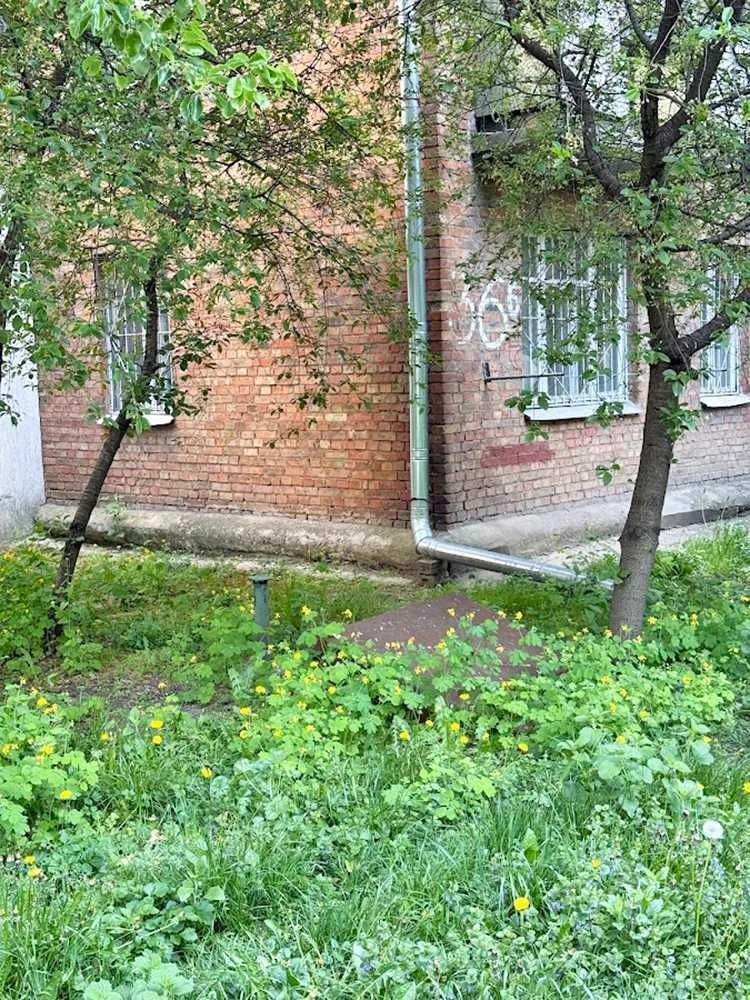 Без комісії 1к квартира на першому поверсі на Куренівці