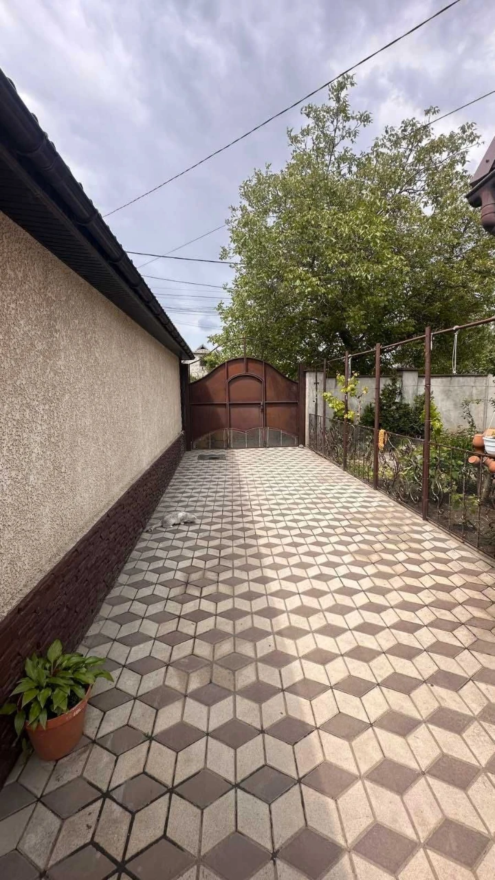 Продам будинок, 4 кімнати/Одеса