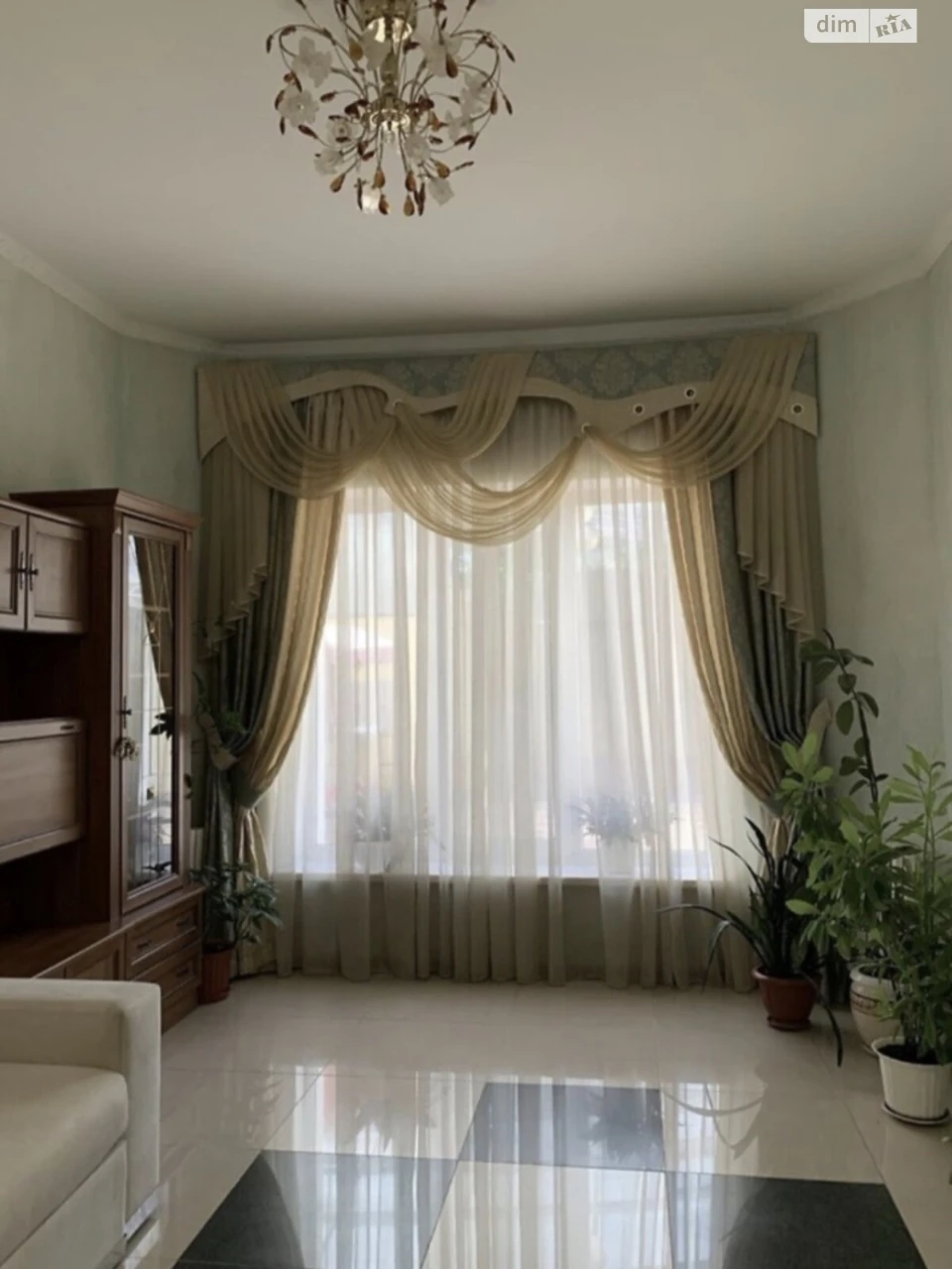 Sale of House in Chubayka