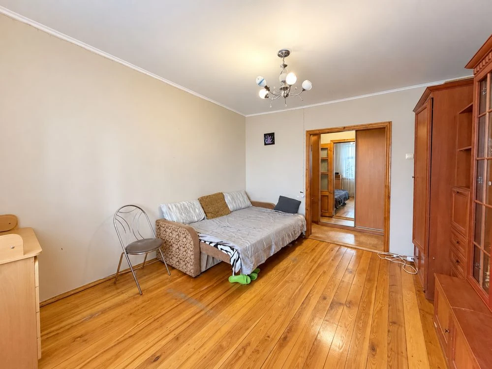 Sale of a 3-room apartment in Blizhniy Zamost
