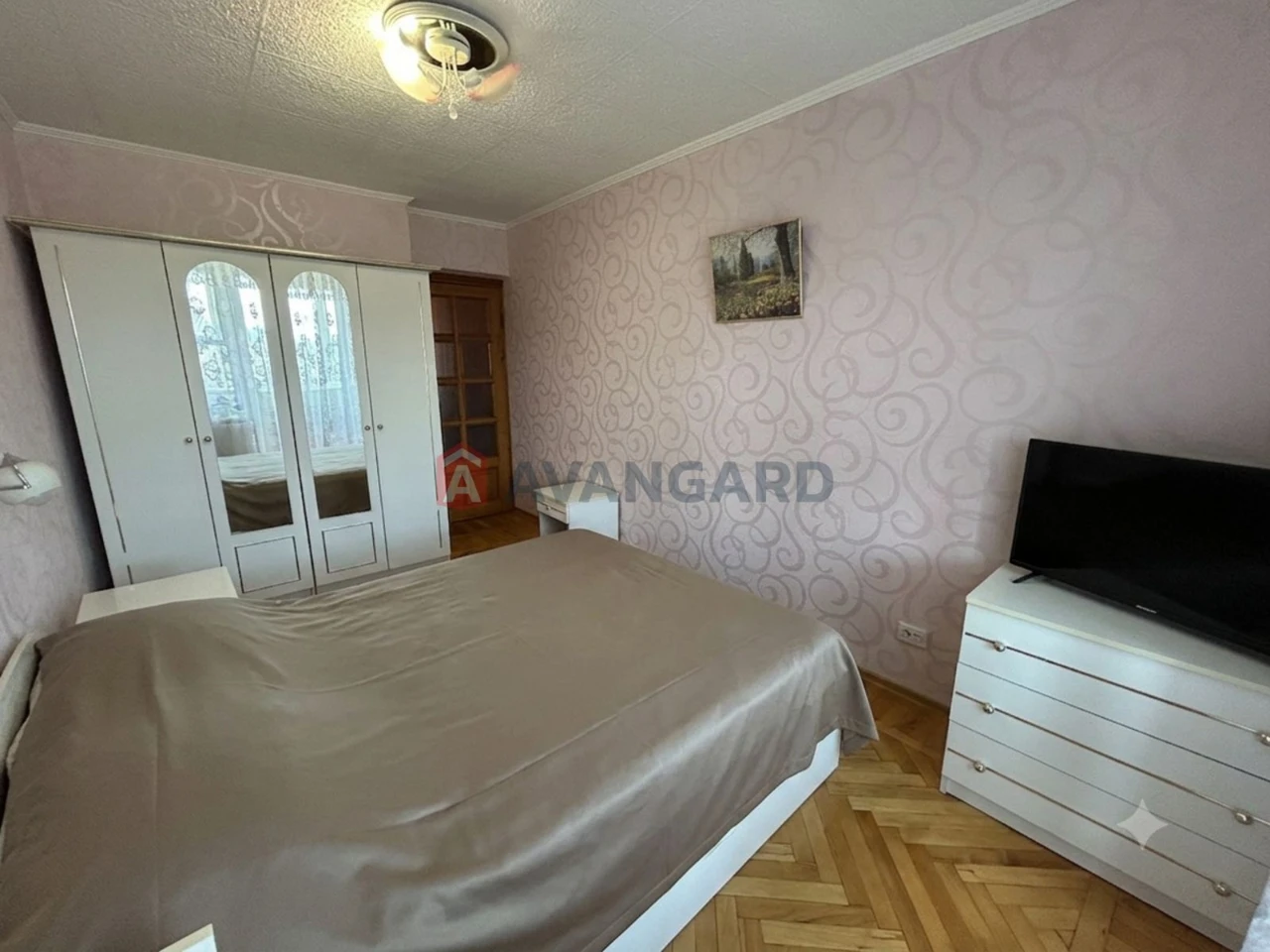 3-room apartment for sale, Academician Yangeley Street