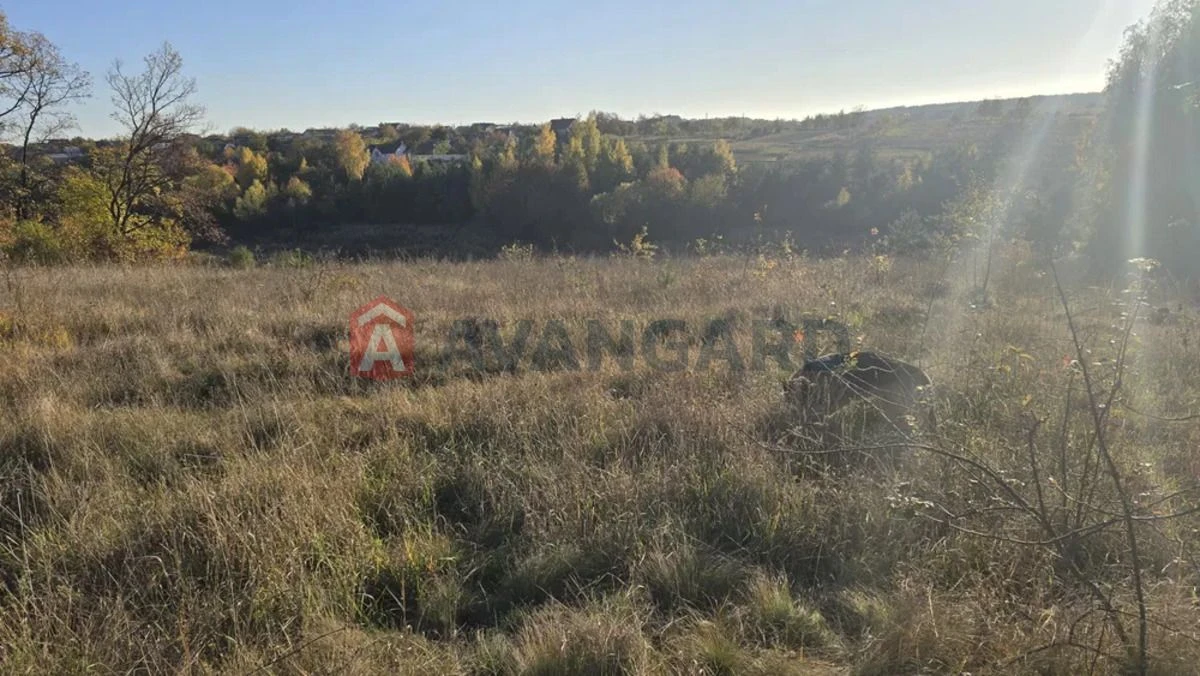 Sale of 2.5 acres on Nemirovo Shose