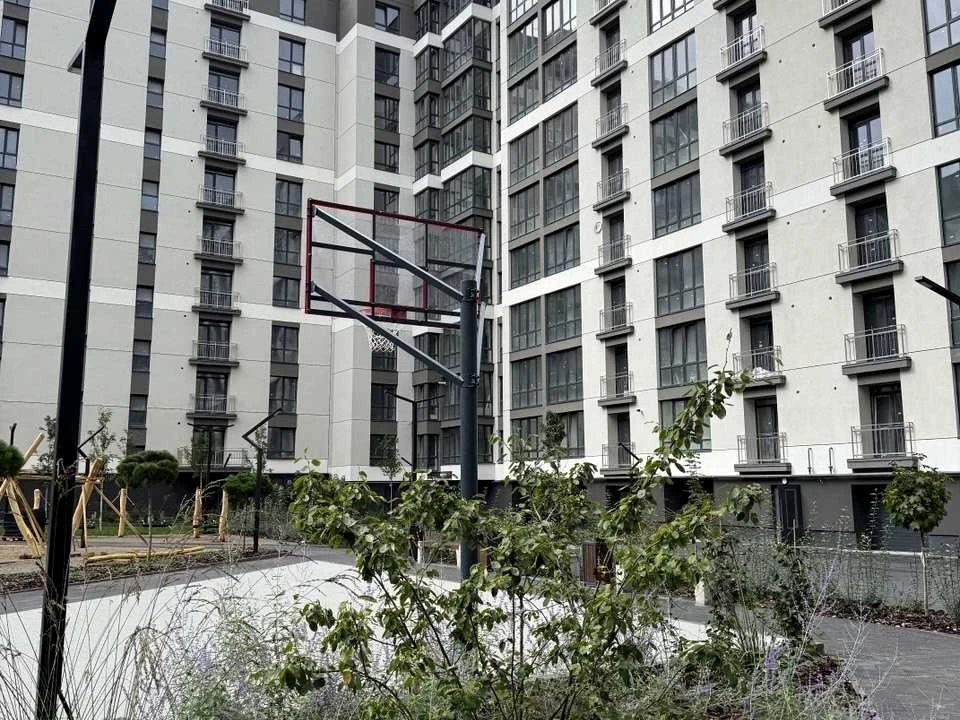 Apartment. Ivano-Frankivsk, Vinohradna St.