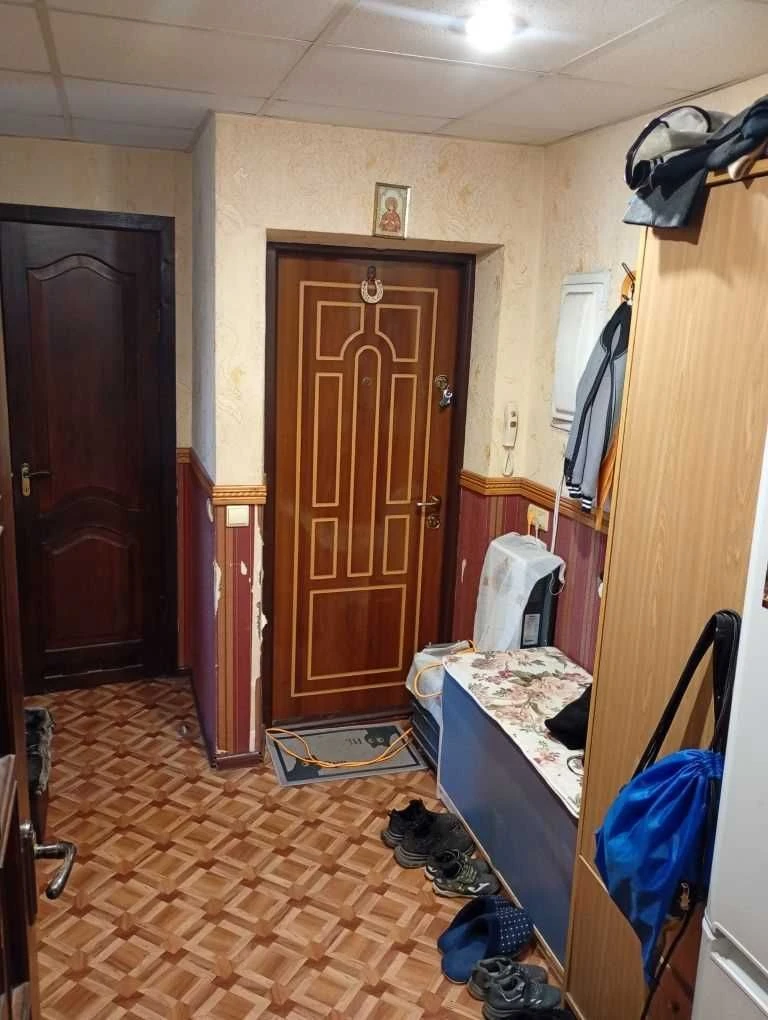 3-кімнатний Мотель, 52 кв. м., косметичний ремонт