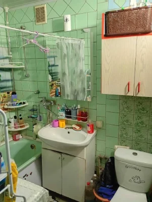 3-кімнатний Мотель, 52 кв. м., косметичний ремонт