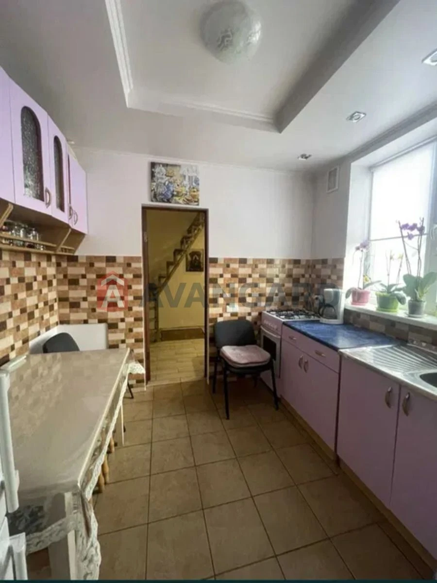 Продається затишна частина будинку в Черкасах! Держ.програми