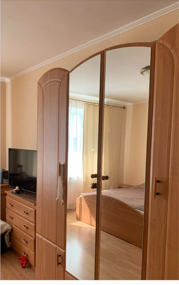 For sale: 2-room apartment, 57 sq.m.