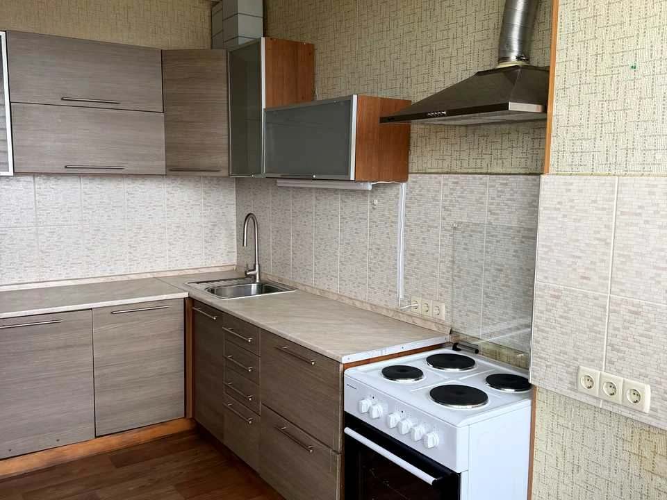 Квартира. Киев, улица Олега Мудряка