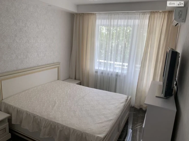 Long-Term Rental Apartment, Holosiivsky District