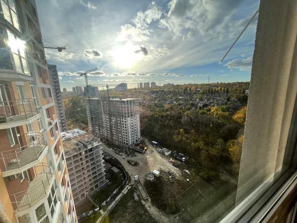 Квартира. Київ, Лисогірський пров.