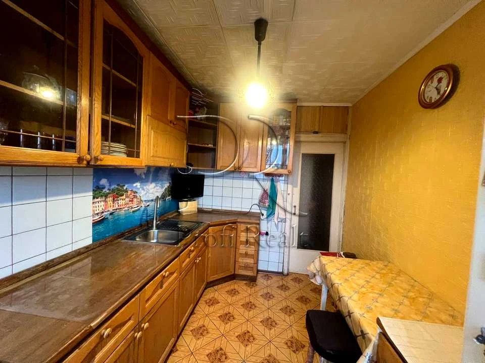 Квартира. Київ, вулиця Юрія Литвинського