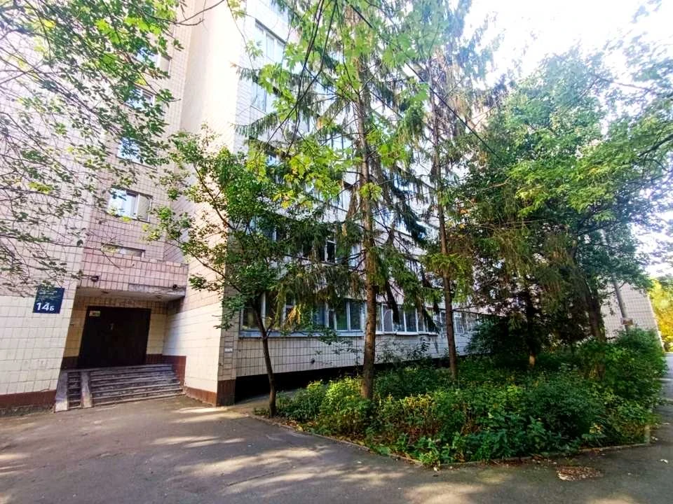 Квартира. Олександра Довженка, Київ