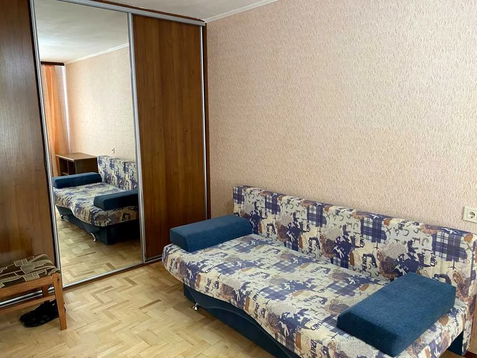 Квартира. Киев, проспект Любомира Гузара