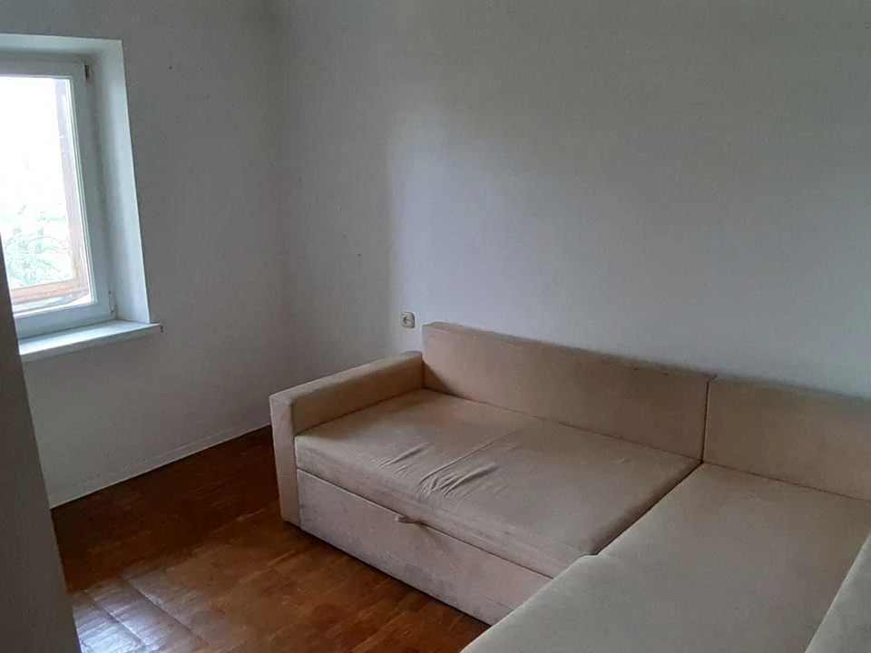 Apartment. Milutenka st., Kyiv