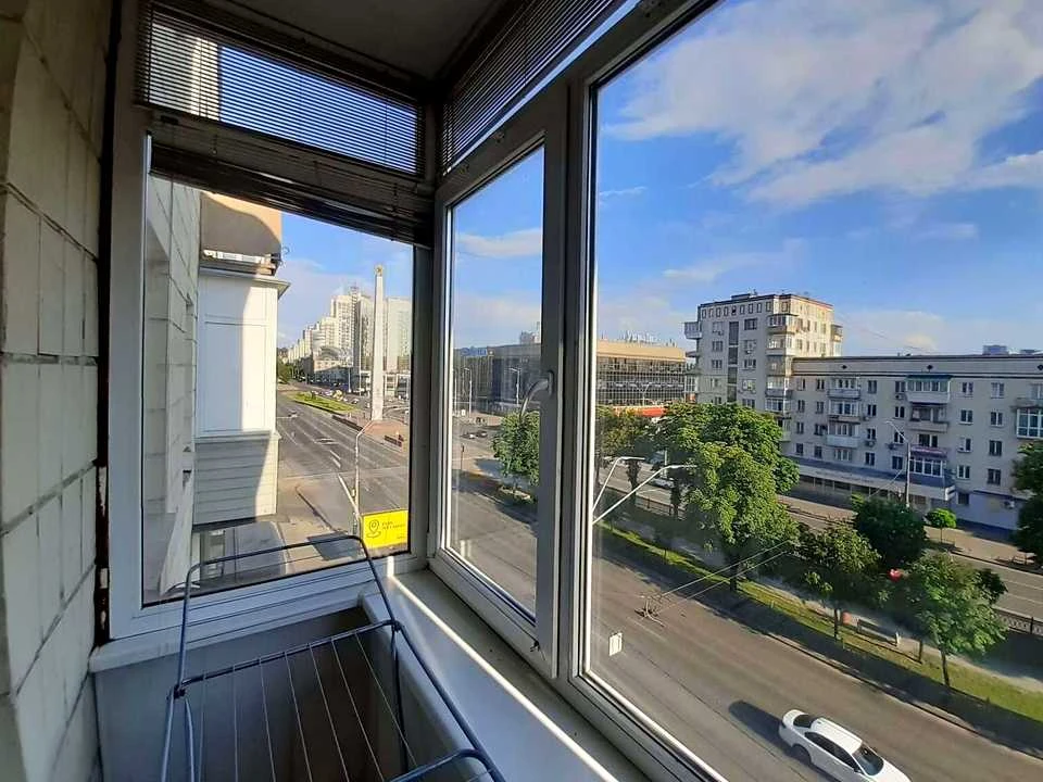 Квартира. Київ, Берестейський просп.