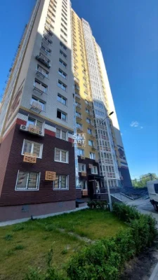 Продажа 2к. квартиры на Гмыри 20 Б